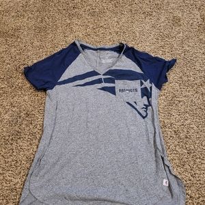Womens v neck new england patriots tee